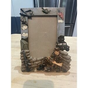 Vtg Vanmark US Army 5 X 7 Picture Frame Military Soldier American Heroes Resin